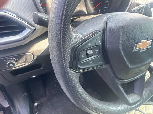 Used 2021 Chevrolet TrailBlazer LS FWD image 8