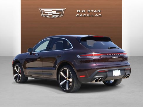 Used 2023 Porsche Macan S AWD/4WD image 3