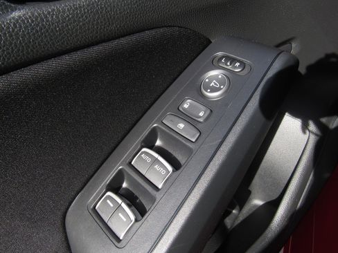 Certified 2025 Honda Civic Sport image 19