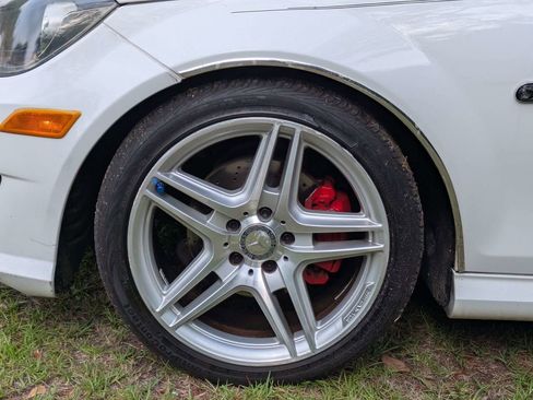 Used 2015 Mercedes-Benz C 250 Coupe image 11