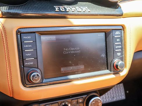 Used 2015 Ferrari California T RWD image 35