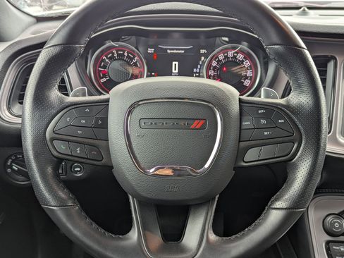 Used 2023 Dodge Challenger R/T image 18