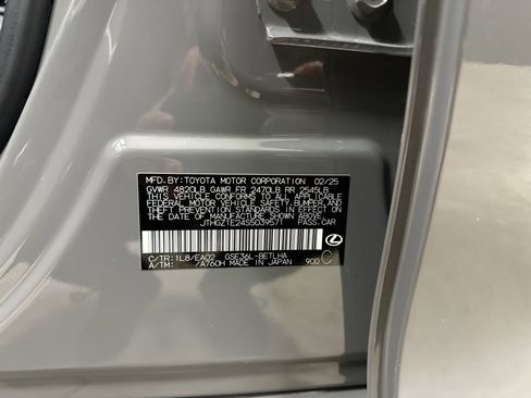 Used 2025 Lexus IS 350 F Sport image 35