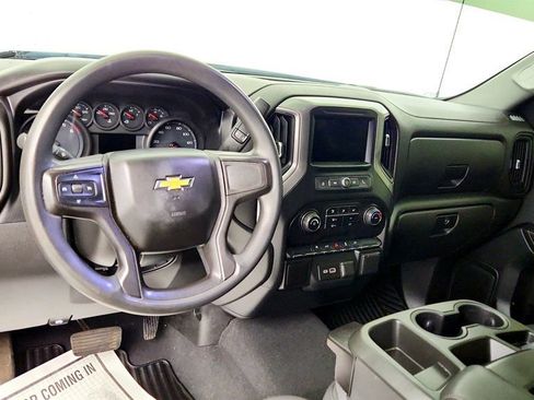 Used 2021 Chevrolet Silverado 1500 Custom AWD/4WD image 12