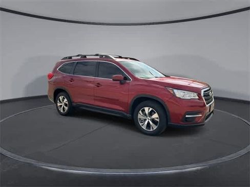 Used 2022 Subaru Ascent Premium w/ Convenience Package image 2