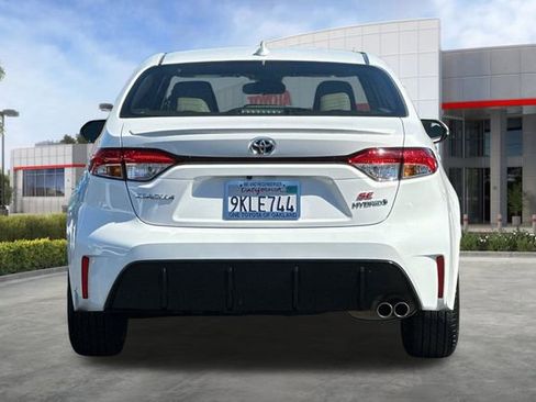 Used 2024 Toyota Corolla SE FWD image 6