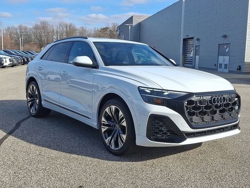New 2026 Audi Q8 Premium Plus image 2