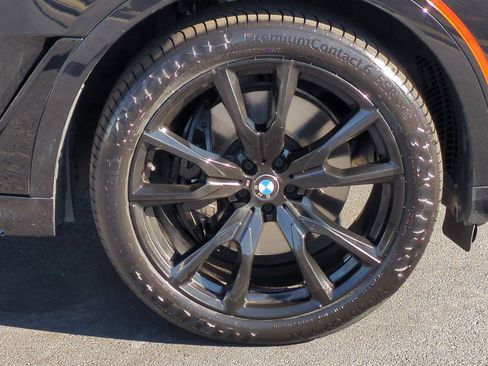 Certified 2023 BMW X7 xDrive40i w/ Executive Package image 12