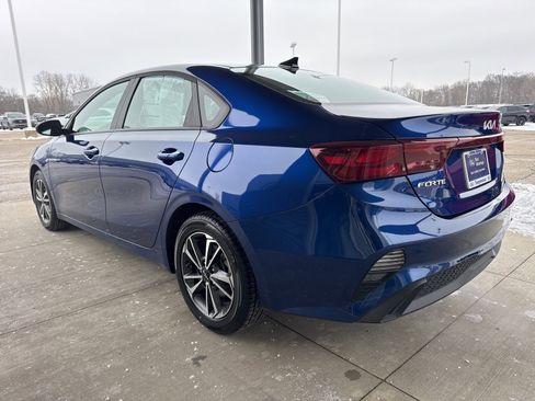 Used 2024 Kia Forte LXS image 5