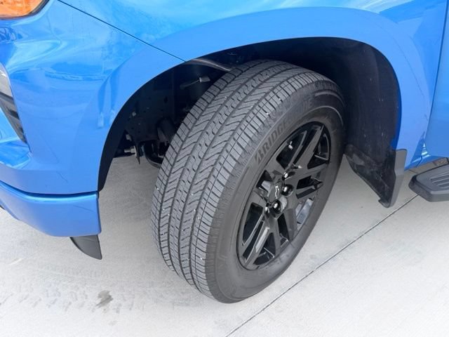 Used 2025 Chevrolet Silverado 1500 Custom RWD image 37