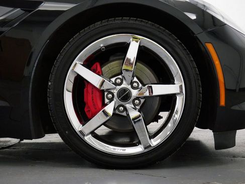 Used 2014 Chevrolet Corvette Stingray Convertible w/ 3LT Preferred Equipment Group RWD image 34