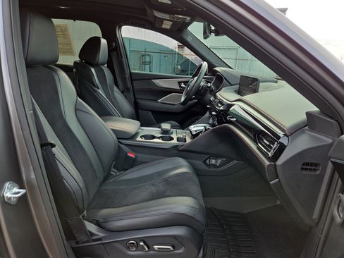 Used 2023 Acura MDX Type S AWD/4WD image 17