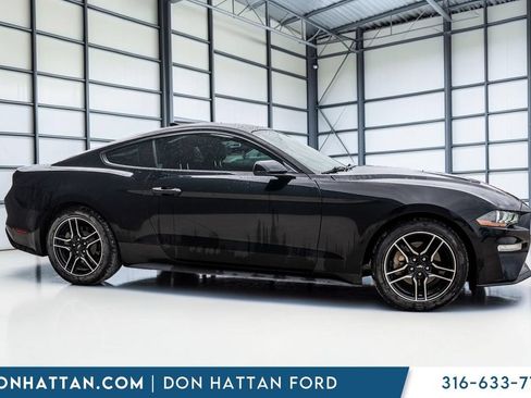 Used 2020 Ford Mustang Coupe RWD image 20