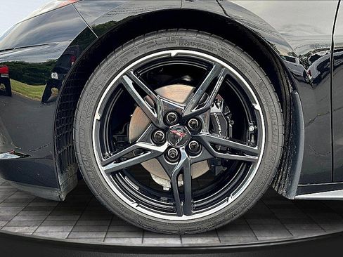 Used 2023 Chevrolet Corvette Stingray Premium Cpe w/ 3LT RWD image 18