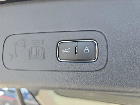 New 2025 Lincoln Aviator 2WD w/ Equipment Group 101A image 30