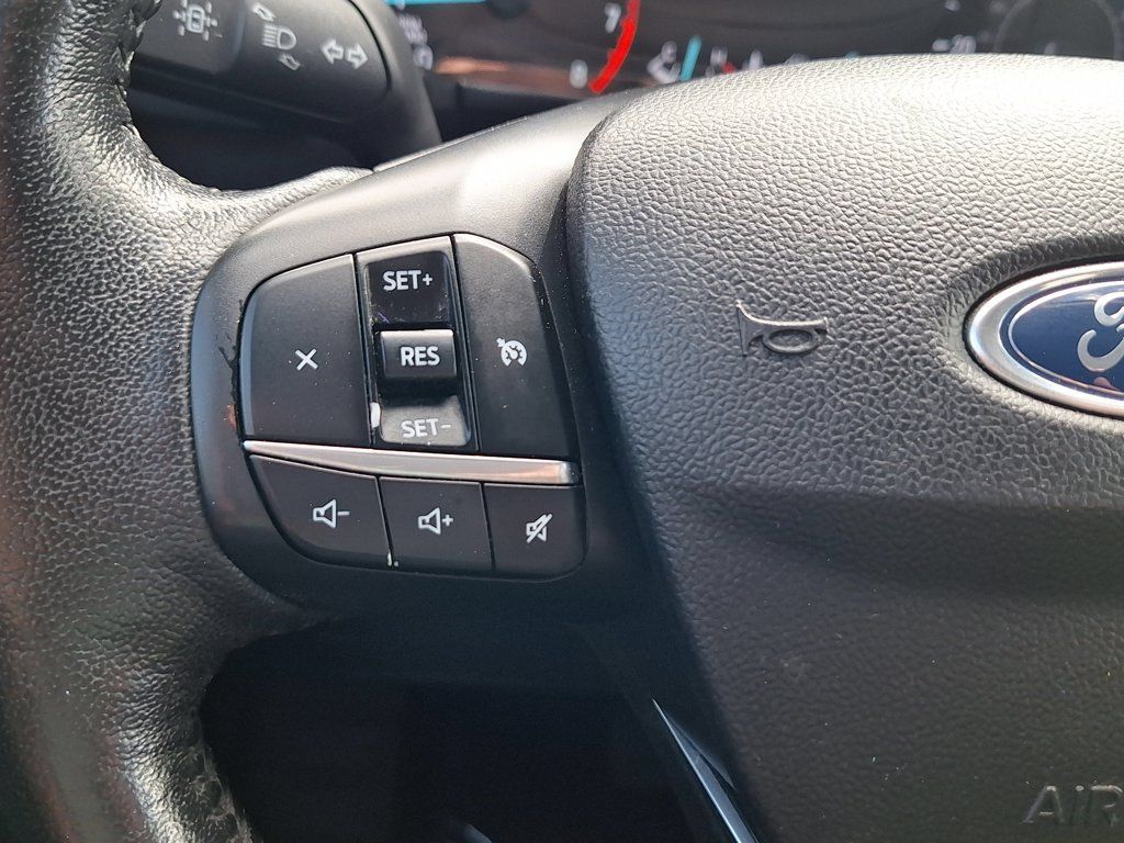 Used 2020 Ford Escape SEL AWD/4WD image 16