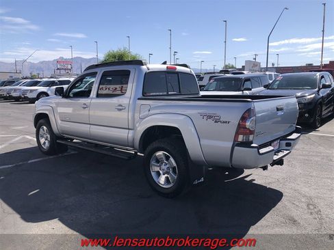 Used 2012 Toyota Tacoma 4x4 Double Cab w/ TRD Sport Pkg image 27
