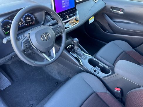 New 2026 Toyota Corolla SE FWD image 11