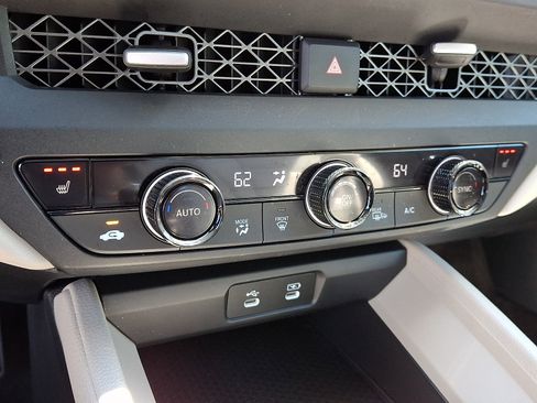 Used 2023 Honda Accord EX image 16