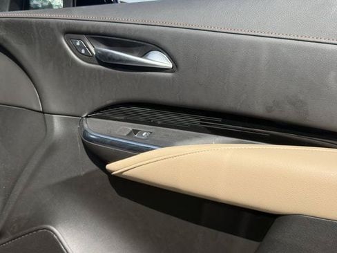 Used 2024 Cadillac XT4 Luxury FWD image 27