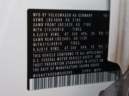 Used 2016 Volkswagen Tiguan S FWD image 28
