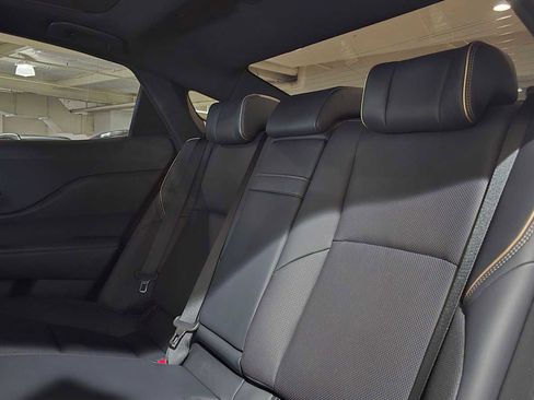 Used 2025 Toyota Crown w/ Carpet Mat Package (TMS) AWD/4WD image 17