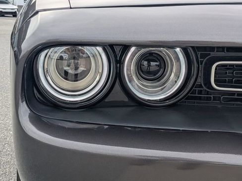 Used 2022 Dodge Challenger GT image 9