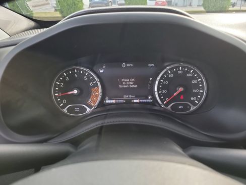 Certified 2023 Jeep Renegade Trailhawk AWD/4WD image 25