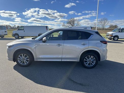 Used 2025 MAZDA CX-5 AWD 2.5 S w/ Select Package image 2