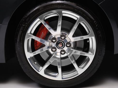 Used 2015 Cadillac CTS V RWD image 35