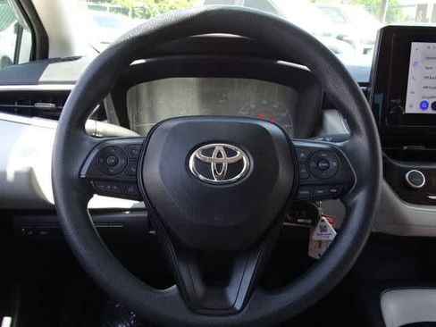 Used 2024 Toyota Corolla LE FWD image 24