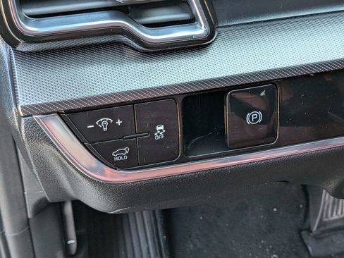 Certified 2023 Kia Sportage SX image 16