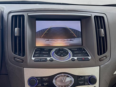 Used 2009 INFINITI G37 Journey w/ Premium Pkg image 22