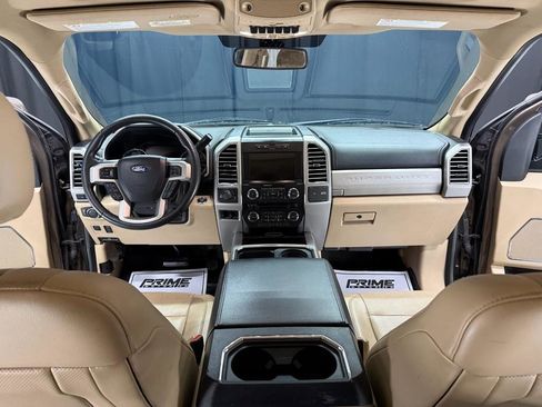 Used 2017 Ford F250 Lariat w/ Lariat Ultimate Package image 34