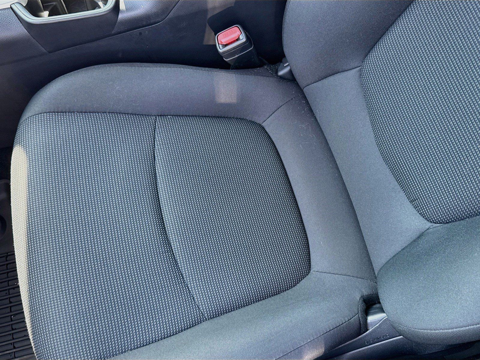 Used 2025 Toyota RAV4 LE FWD image 20