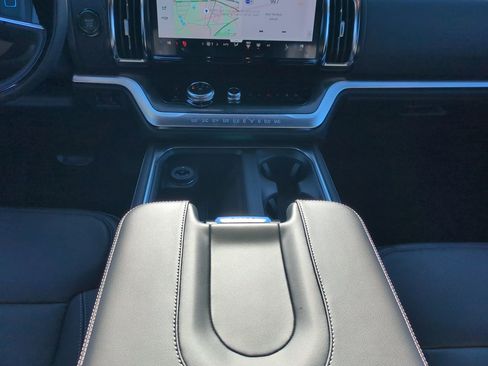 New 2025 Ford Expedition Platinum w/ Stealth Performance Package image 18