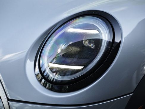 Used 2025 MINI Cooper S image 12