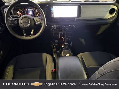 Used 2024 Jeep Wrangler Unlimited Sport AWD/4WD image 11