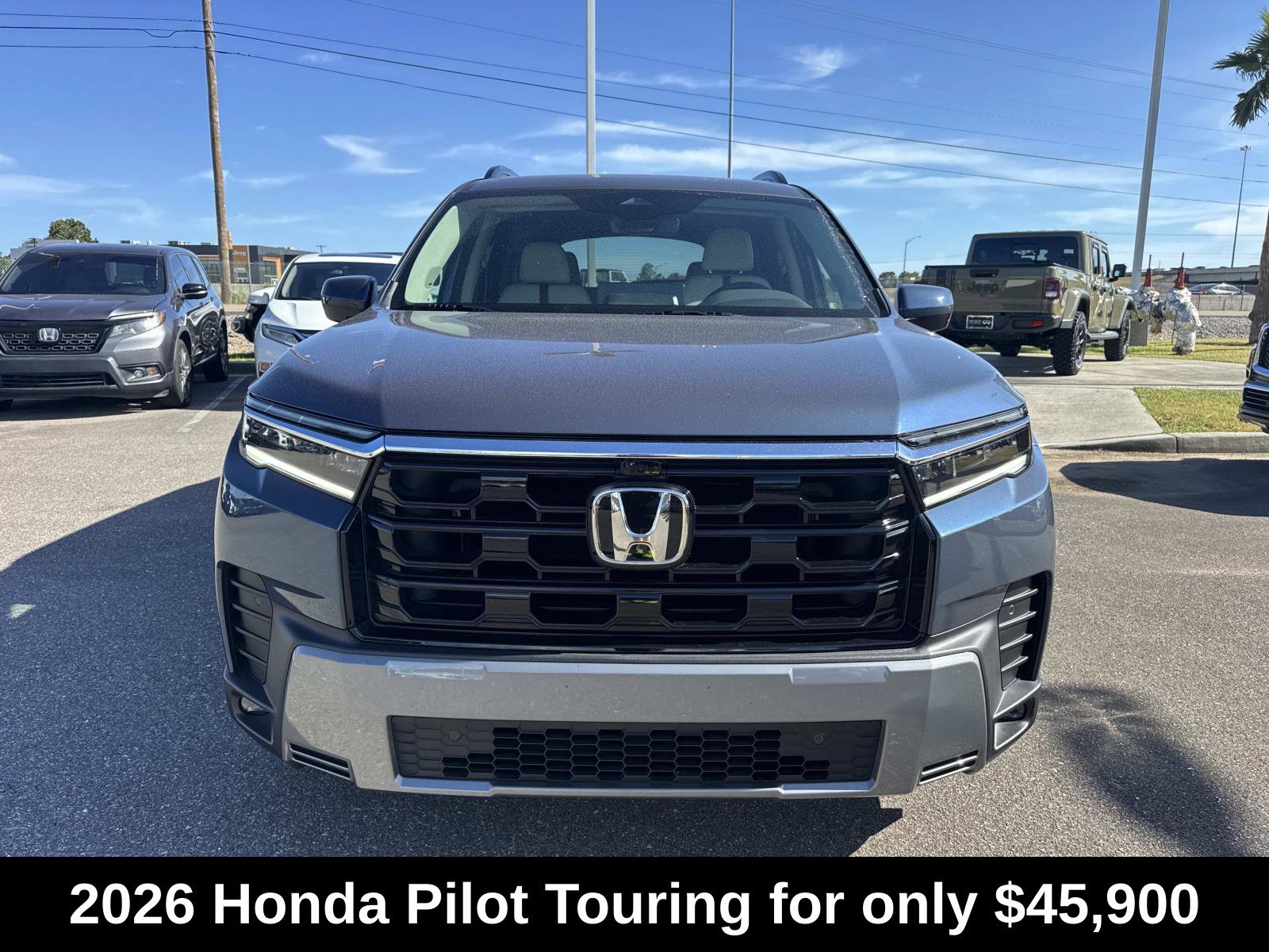 Used 2026 Honda Pilot Touring image 2
