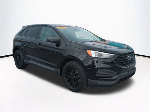 Used 2021 Ford Edge SE FWD image 2