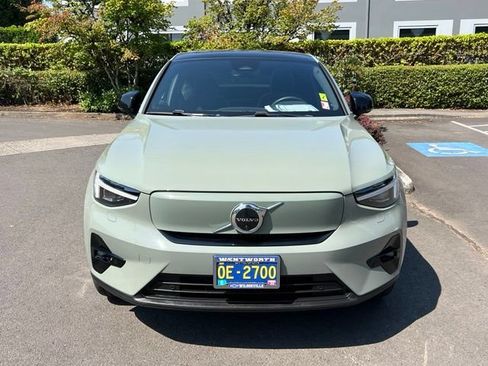 Used 2023 Volvo C40 P8 Recharge Ultimate AWD/4WD image 2