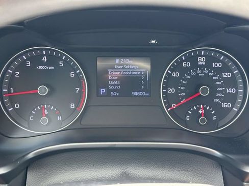 Used 2019 Kia Forte Sedan FWD image 28