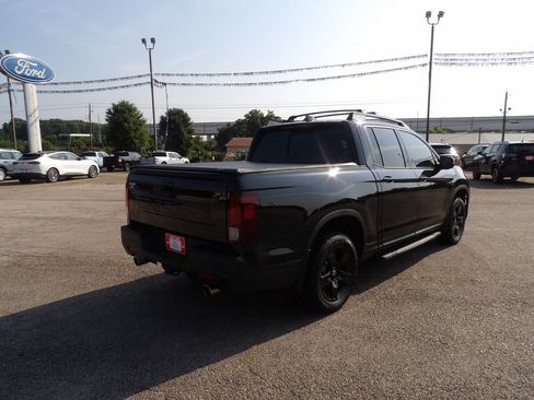 Used 2025 Honda Ridgeline Black Edition image 4