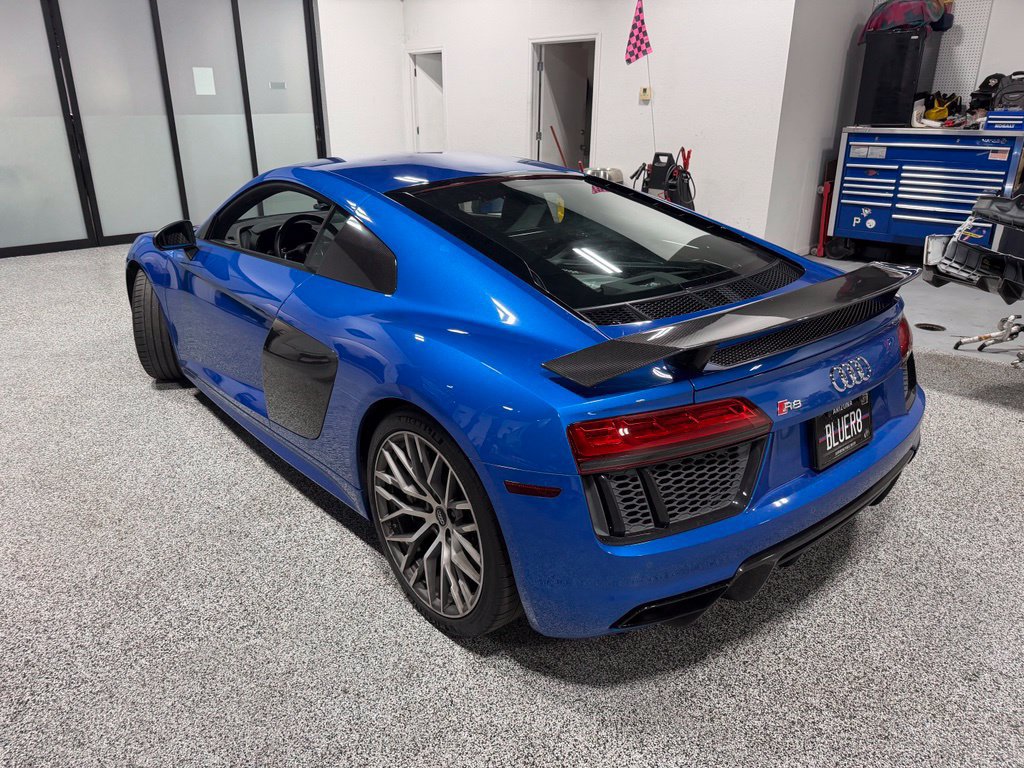 Used 2017 Audi R8 V10 plus AWD/4WD image 3