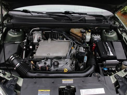 Used 2004 Chevrolet Malibu LS w/ Preferred Equipment Group image 18