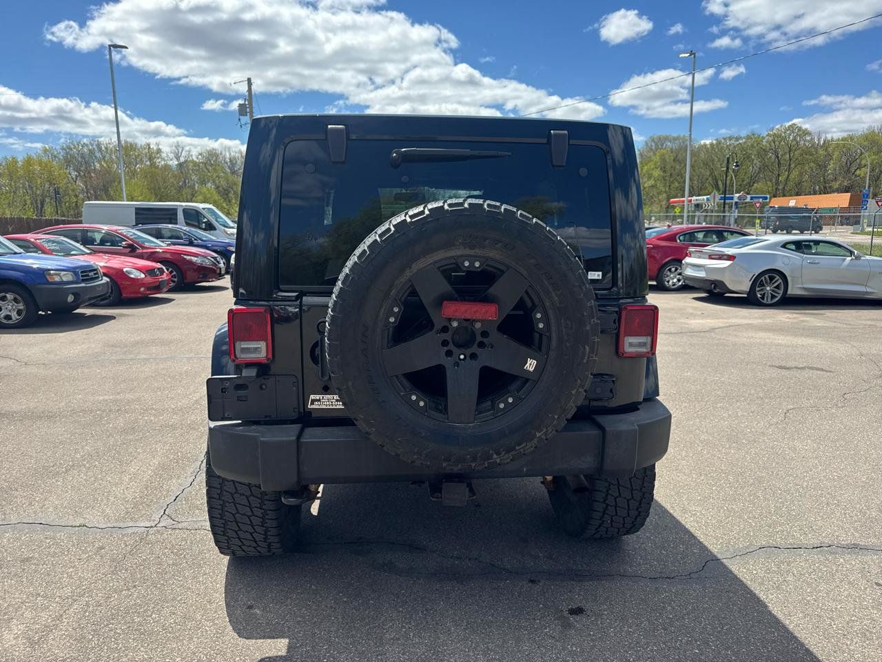 Used 2012 Jeep Wrangler Unlimited Sahara w/ Connectivity Group AWD/4WD image 6