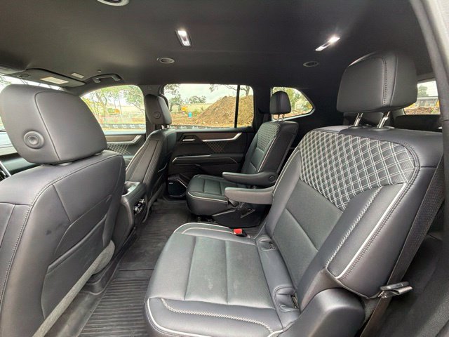 Used 2024 GMC Acadia Denali w/ LPO, Floor Liner Package FWD image 12