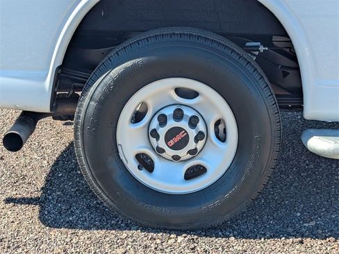 Used 2024 GMC Savana 2500 Work Van w/ Driver Convenience Package image 9