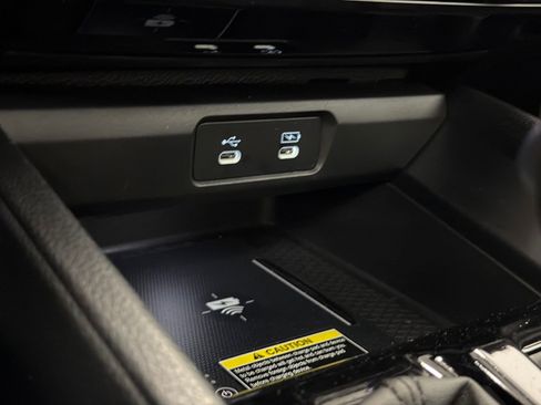 Used 2025 Honda Accord Sport image 26