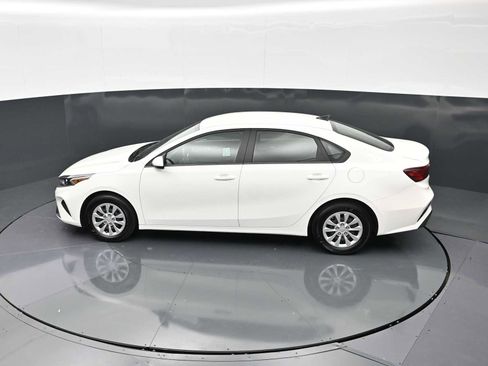 Used 2024 Kia Forte LX FWD image 24